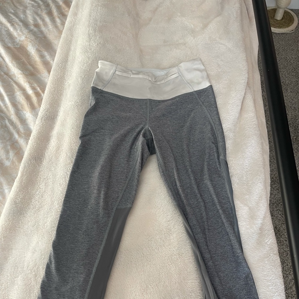Lululemon crop pants